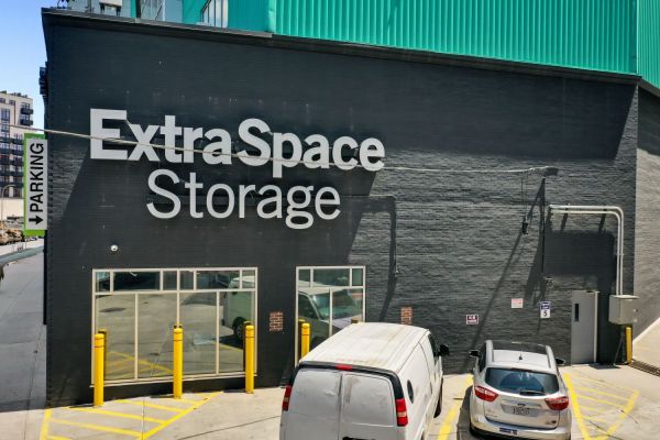 Extra Space Storage - 3761 - Long Island City - 30-46 Northern Blvd - 30-46 Northern Boulevard