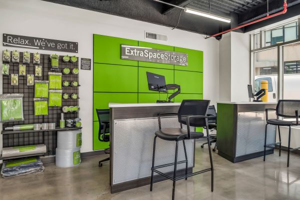 Extra Space Storage - 3761 - Long Island City - 30-46 Northern Blvd - 30-46 Northern Boulevard