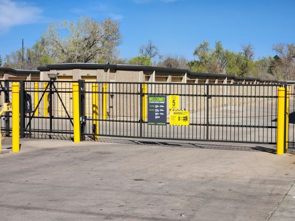 Extra Space Storage - 3770 - Lakewood - Kipling St. - 1576 Kipling Street