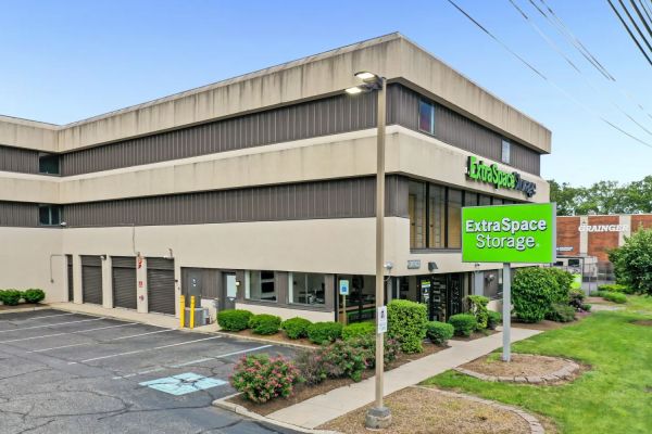 Extra Space Storage - 3779 - Clifton - Allwood Rd - 300 Allwood Road