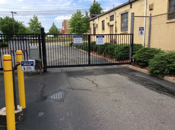 Extra Space Storage - 3779 - Clifton - Allwood Rd - 300 Allwood Road