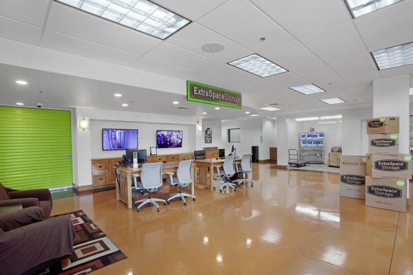 Extra Space Storage - 3818 - Henderson - Bicentennial Pkwy - 2960 Bicentennial Parkway