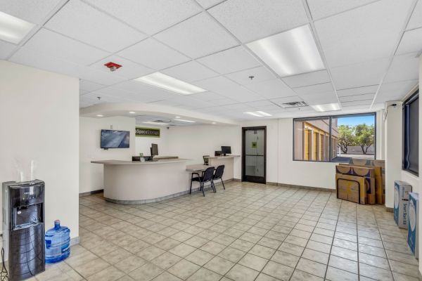 Extra Space Storage - 3820 - Las Vegas - Tenaya Way - 3900 North Tenaya Way