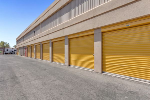 Extra Space Storage - 3820 - Las Vegas - Tenaya Way - 3900 North Tenaya Way