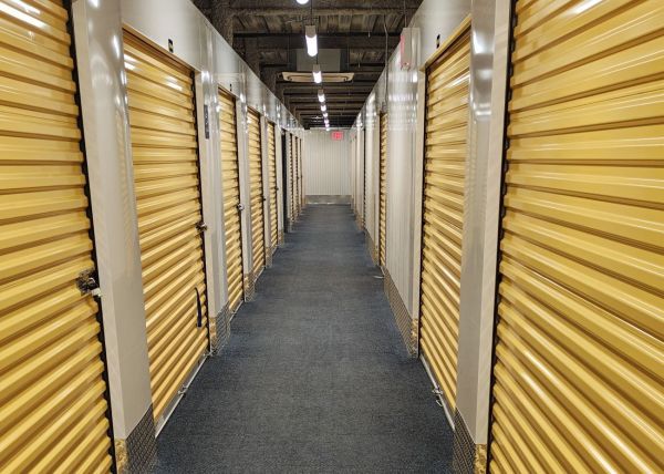 Extra Space Storage - 3895 - Staten Island - Richmond Terrace - 2604 Richmond Terrace