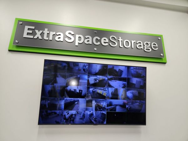 Extra Space Storage - 3895 - Staten Island - Richmond Terrace - 2604 Richmond Terrace