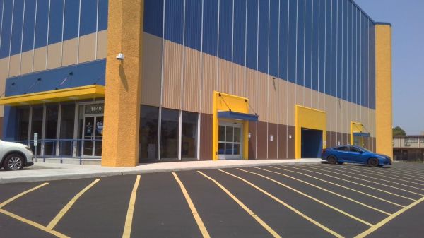 Extra Space Storage - 3896 - East Meadow - Hempstead Tpke - 1640 Hempstead Turnpike