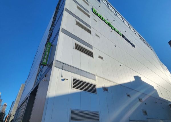 Extra Space Storage - 4153 - New York - 51st St - 622 West 51st Street
