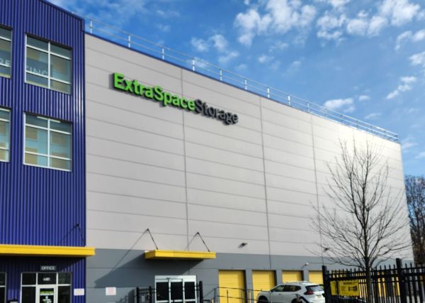 Extra Space Storage - 4197 - Staten Island - Arthur Kill Rd - 2636 Arthur Kill Road