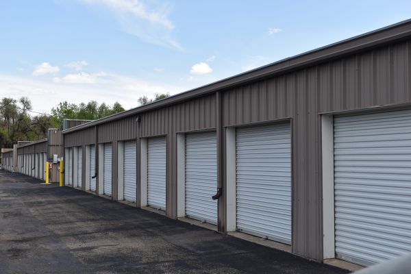 Longmont Storage - 2401 3rd Ave - 2401 3rd Ave