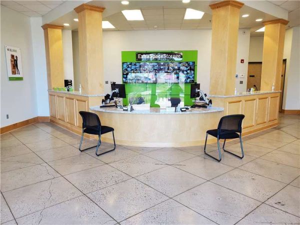 Extra Space Storage - 1937 - Birmingham - Montclair Rd - 720 Montclair Road