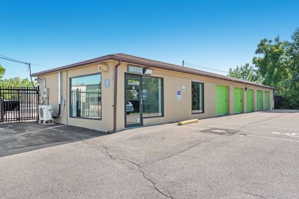 Extra Space Storage - 3013 - Rochester - Btn Henrietta Town Line Rd - 2585 Brighton Henrietta Town Line Road