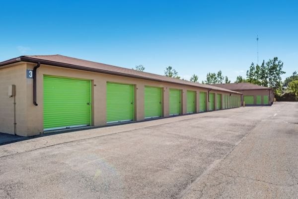 Extra Space Storage - 3013 - Rochester - Btn Henrietta Town Line Rd - 2585 Brighton Henrietta Town Line Road