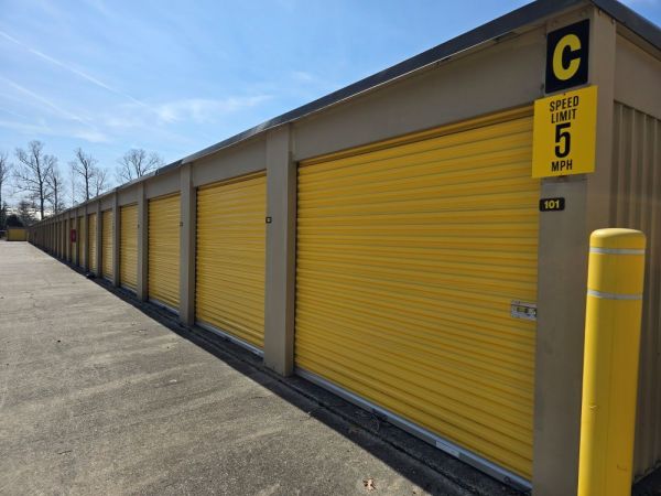 Extra Space Storage - 3036 - Newport News - 10429 Jefferson Avenue - 10429 Jefferson Avenue