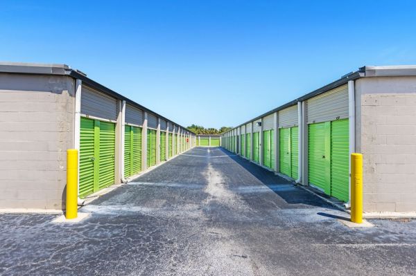 Extra Space Storage - 3042 - Melbourne - 1923 Wickham Rd - 1923 North Wickham Road