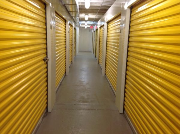 Extra Space Storage - 3091 - Cleveland - Neff Road - 19200 Neff Road