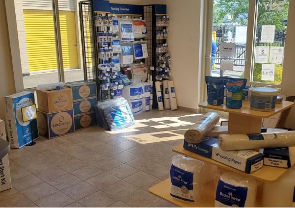 Extra Space Storage - 3114 - Virginia Beach - Central Drive - 597 Central Drive