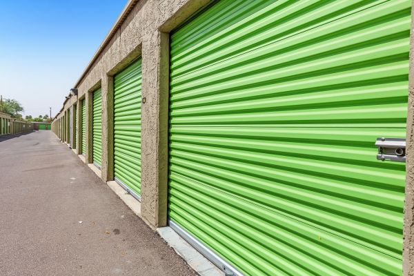 Extra Space Storage - 3149 - Mesa - Broadway Rd - 837 East Broadway Road