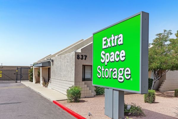 Extra Space Storage - 3149 - Mesa - Broadway Rd - 837 East Broadway Road