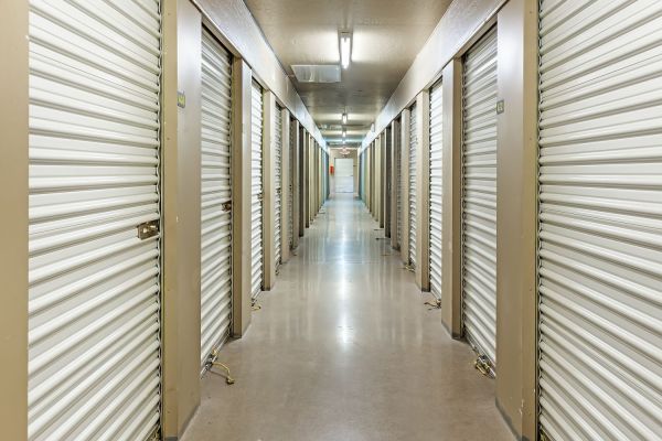 Extra Space Storage - 3153 - Phoenix - 35th Ave - 20001 North 35th Avenue