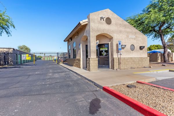 Extra Space Storage - 3153 - Phoenix - 35th Ave - 20001 North 35th Avenue