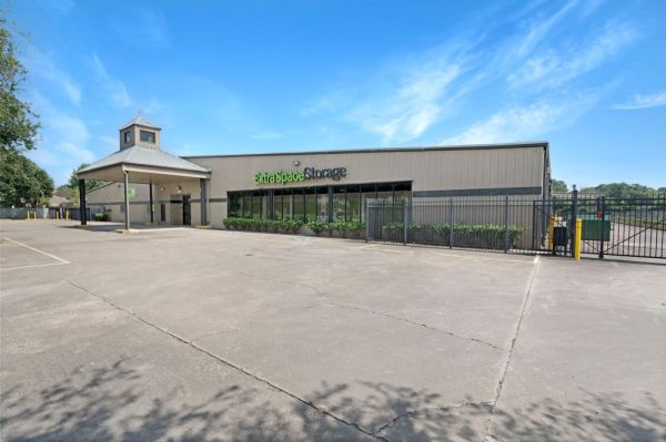 Extra Space Storage - 3176 - Pasadena - Fairmont Parkway - 6402 Fairmont Parkway