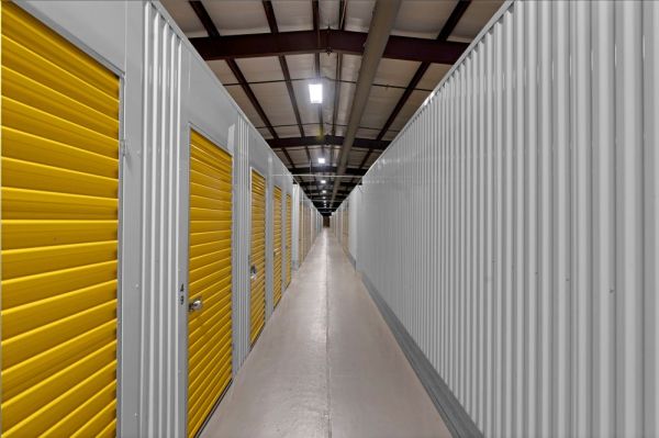 Extra Space Storage - 3176 - Pasadena - Fairmont Parkway - 6402 Fairmont Parkway