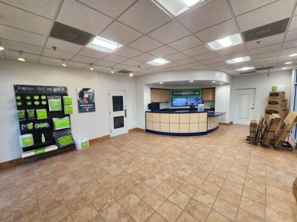 Extra Space Storage - 3274 - Midlothian - Bailey Bridge Rd - 3830 North Bailey Bridge Road