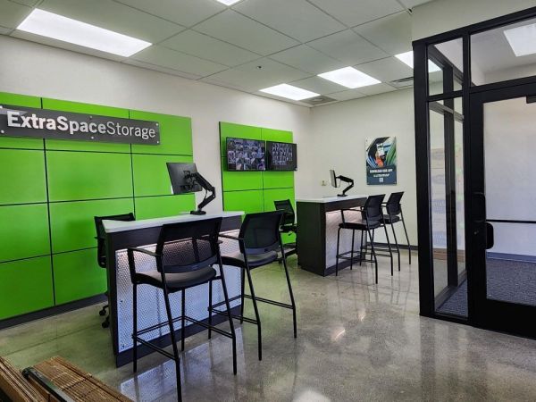 Extra Space Storage - 3326 - Phoenix - 83rd Ave - 2924 North 83rd Avenue