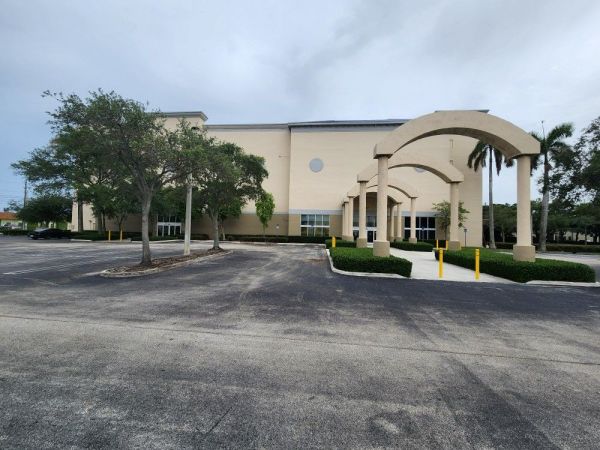 Extra Space Storage - 3358 - West Palm Beach - Mercer Avenue - 1401 Mercer Avenue
