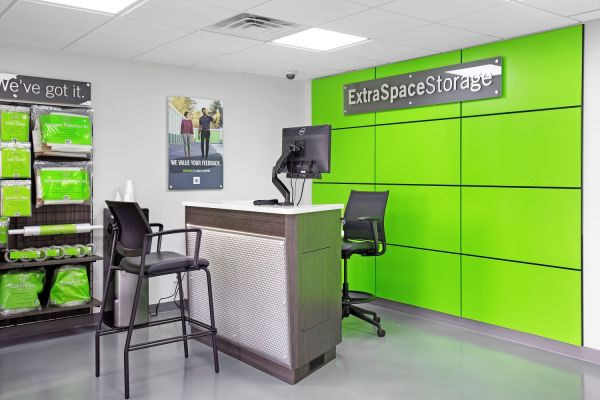 Extra Space Storage - 3360 - San Antonio - Walzem Road - 6110 Walzem Road