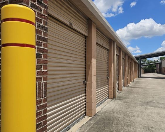 Extra Space Storage - 3379 - Houston - Gessner Rd - 2870 Gessner Road
