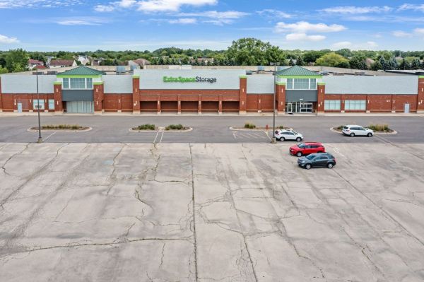 Extra Space Storage - 3444 - Carpentersville - Randall Rd - 2411 Randall Road