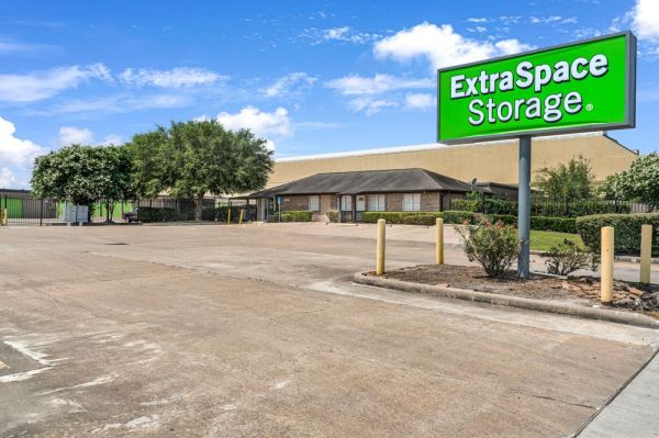 Extra Space Storage - 3476 - Houston - Westpark Dr. - 12455 Westpark Drive