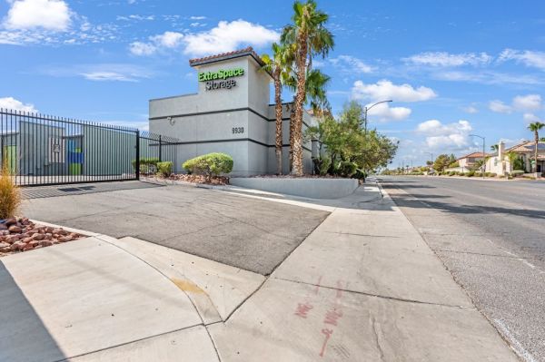 Extra Space Storage - 3481 - Las Vegas - Spencer St. - 9930 South Spencer Street
