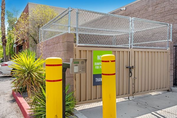 Extra Space Storage - 3489 - Las Vegas - 6545 Warm Springs Rd - 6545 West Warm Springs Road