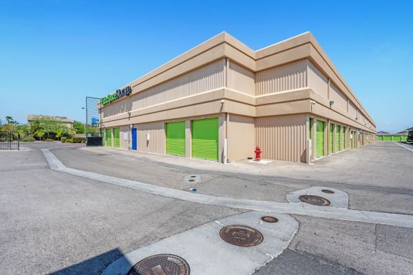 Extra Space Storage - 3492 - Las Vegas - Dean Martin Dr - 11330 Dean Martin Drive