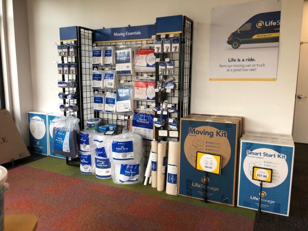Extra Space Storage - 3530 - Wake Forest - Northpark Dr - 11615 Northpark Drive