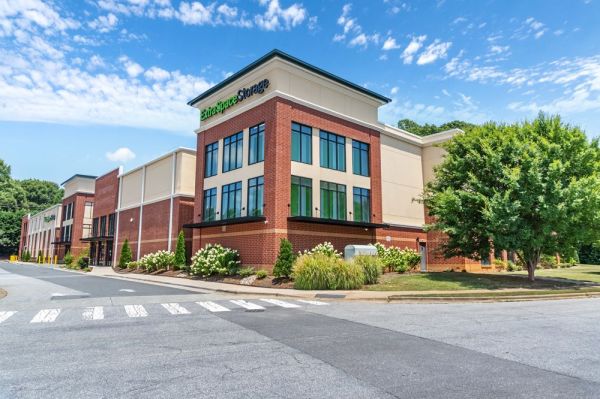 Extra Space Storage - 3726 - Winston-Salem - Robinhood Village Dr - 5109 Robinhood Village Drive