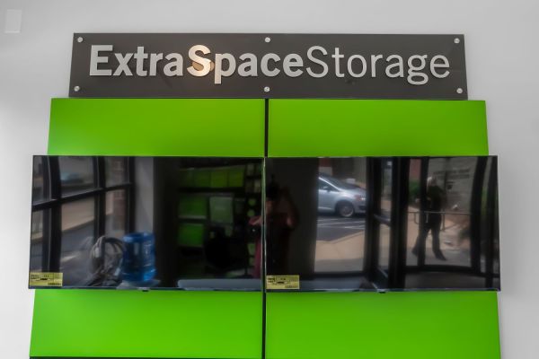 Extra Space Storage - 3743 - St Louis - Chippewa St - 4175 Chippewa Street