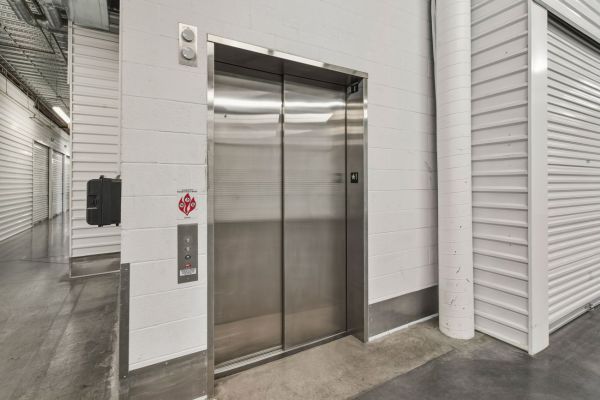 Extra Space Storage - 3808 - Scottsdale - Williams Dr - 7227 East Williams Drive
