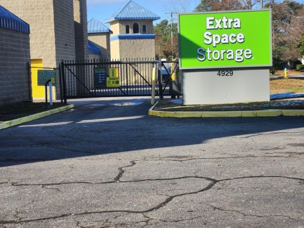 Extra Space Storage - 3841 - Virginia Beach - Shell Road - 4929 Shell Road