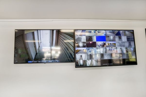 Extra Space Storage - 3850 - Phoenix - 3641 Camelback Rd - 3641 West Camelback Road