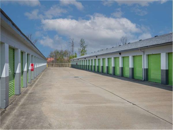 Extra Space Storage - 0368 - Mentor - Mentor Ave - 7679 Mentor Avenue