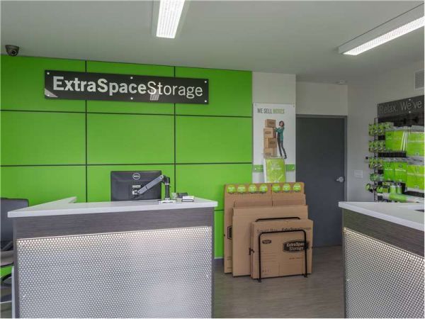 Extra Space Storage - 0558 - Southgate - Allen Rd - 11511 Allen Road