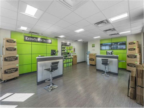 Extra Space Storage - 0703 - Albuquerque - 9831 Montgomery Blvd NE - 9831 Montgomery Boulevard Northeast