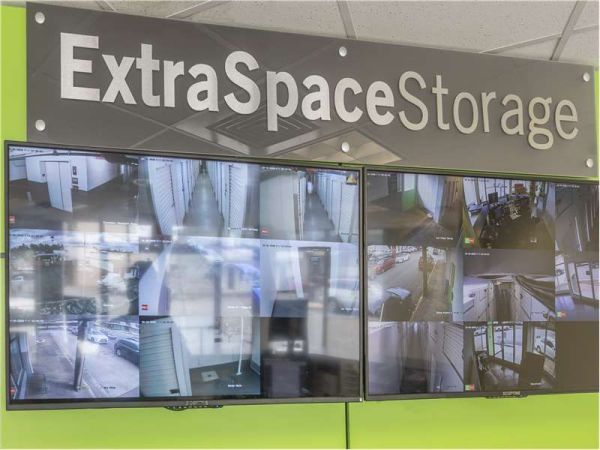 Extra Space Storage - 1520 - Wahiawa - California Ave - 620 California Avenue