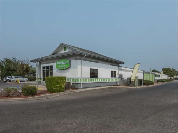 Extra Space Storage - 1528 - Modesto - 2101 Sylvan Ave - 2101 Sylvan Avenue