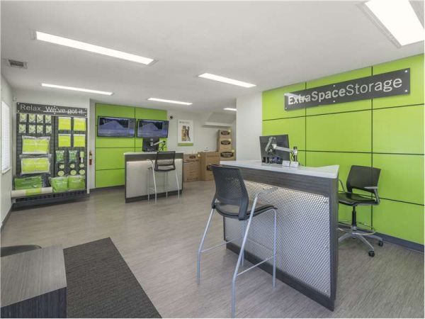 Extra Space Storage - 1564 - Stockton - Pacific Ave - 4223 Pacific Avenue