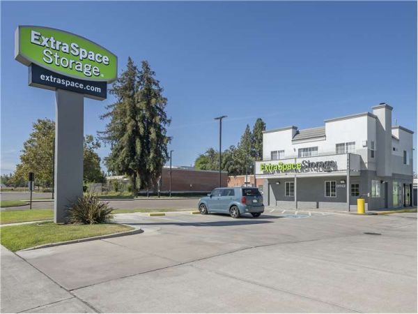 Extra Space Storage - 1564 - Stockton - Pacific Ave - 4223 Pacific Avenue